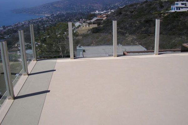 Glass railing on a view deck
